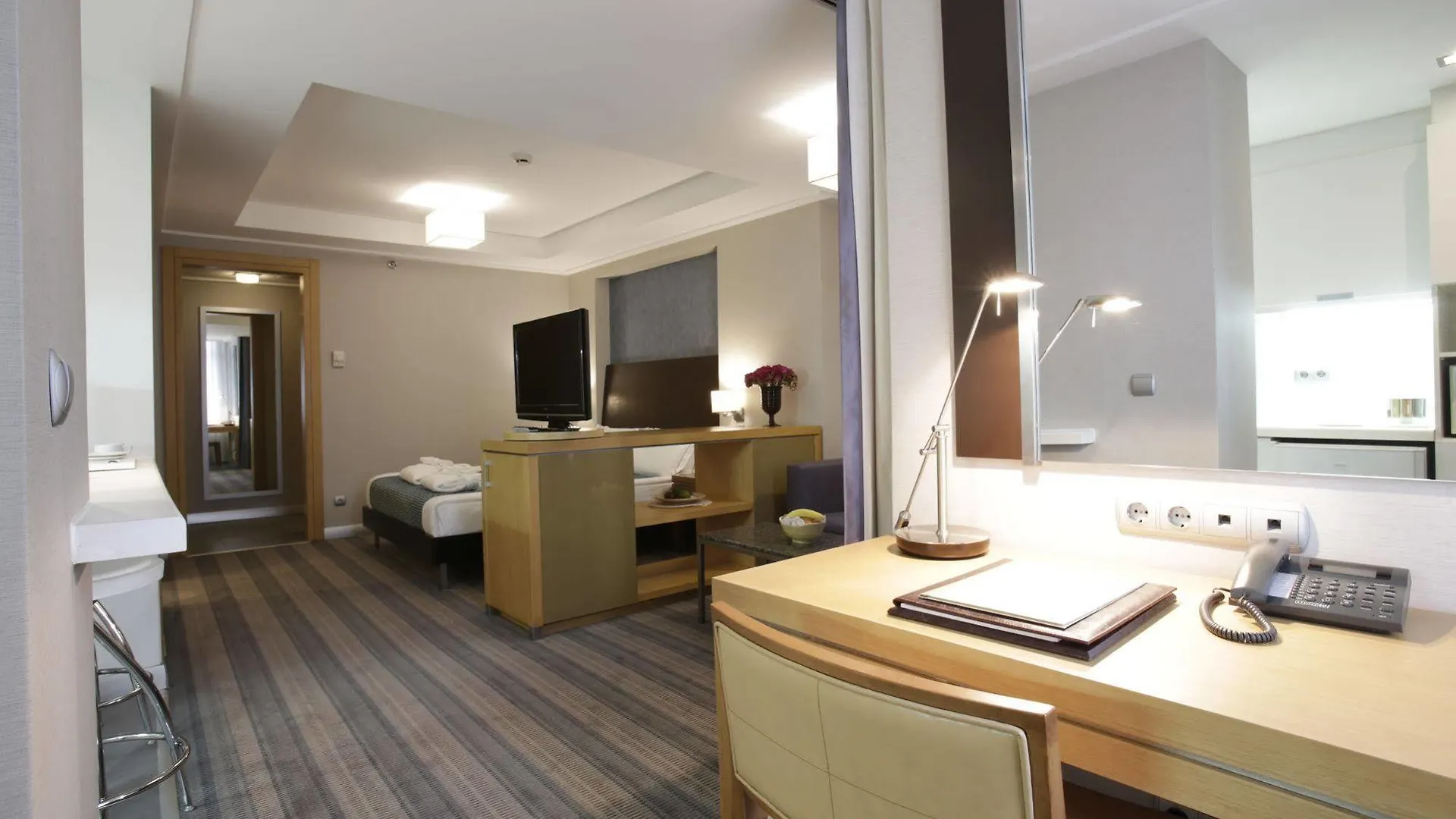Housez Suites & Apartments Special Class Stambuł 4*,